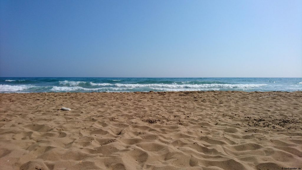 Agios Georgios - Malibu Beach