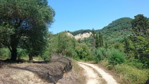 Arillas Trail