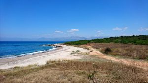 Antinioti Beach